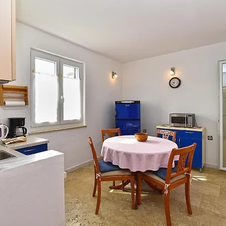 Apartment Fuer 3 Personen Ca 55 Qm In Medulin, Istrien Suedkueste Von Istrien